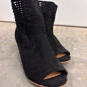 Not Rated Black Cutout Peep-Toe Booties